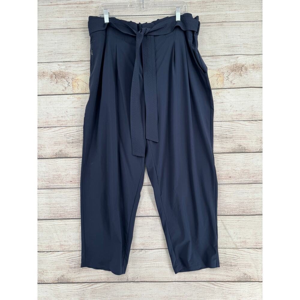 Athleta Skyline Pant II Womens 18 Navy Blue Belted Stretch Athleisure